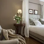 Corte Gondina Boutique Otel La Morra