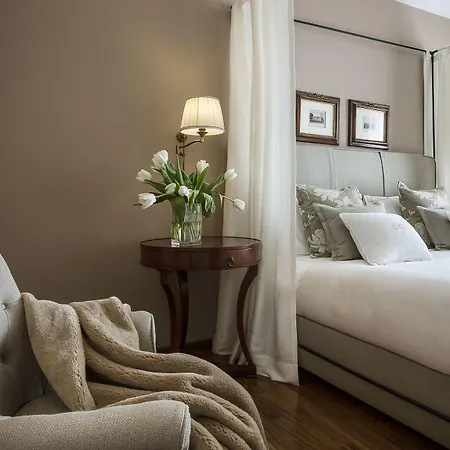 Corte Gondina Boutique Hotel La Morra